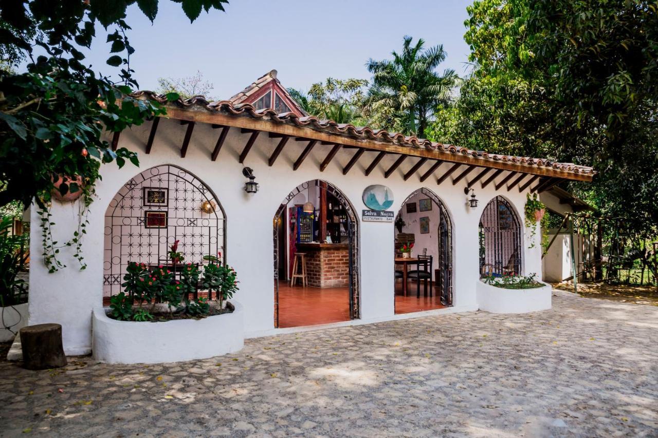 Hotel Restaurante Selva Negra Turbaco 외부 사진